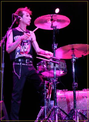 Baterias favoritos - Página 3 Slim_Jim_Phantom-12823