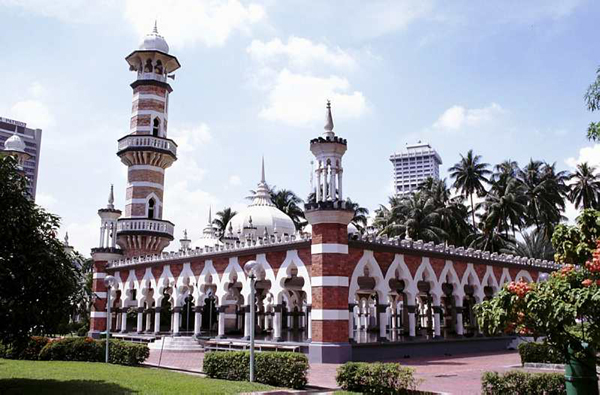 Tham quan nhà thờ hồi giáo Jamek và thưởng thức xiên nướng Masjid_jamek_selangor_malaysia_photo_ntb