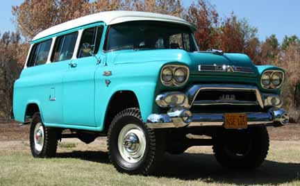 Histoire des 4X4 Américain (en Anglais) 1958_NAPCO_GMC_Suburban