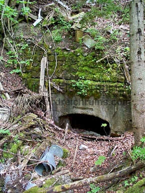 مخبأ أدولف هتلر في الجبال ومنطقة أوبرسالزبيرج .. سلسلة صور Obersalzberg Nazi Complex Bormannbunkern1