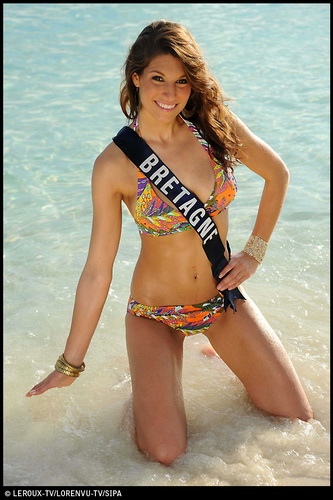 Le Blalbla des miss - Page 3 Miss-Bretagne-2010-Laury-Thilleman-2