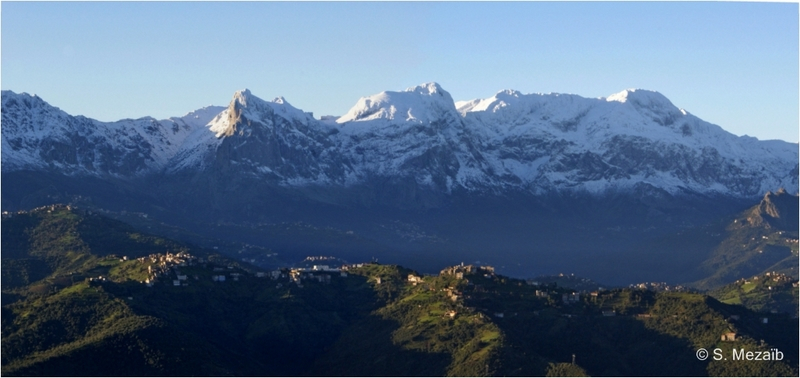 صور من منطقة " جرجرة " بالجزائر Ighil-Bougueni-Panoramique-sur-le-Djurdjura-Salem-Mezaib