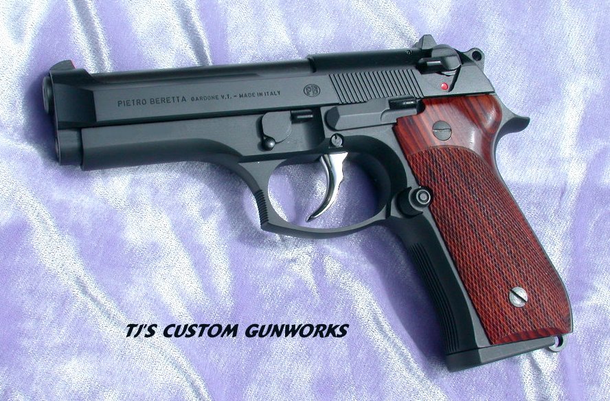 Thaddeus' Armoury Beretta96_.40_03