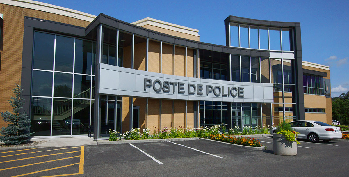 MUR DES INDICES Projet_institutionnel_PostePoliceBlainville-01