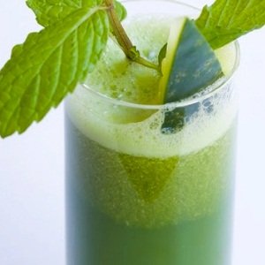 بعض الطرق للتخلص من حموضة المعدة. Mint-Remedy-for-Acidity