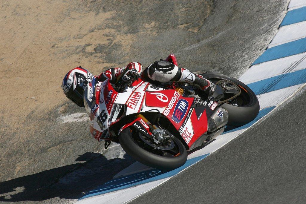 Fotos SBK Laguna Seca 2013 35768-ayrton-badovini-sbk-laguna-seca-2013%20(6)