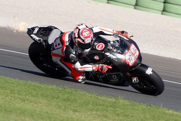 Fotos Test Valencia 2013 38278-nicky-hayden-valencia-motogp-test-2013%20(3)