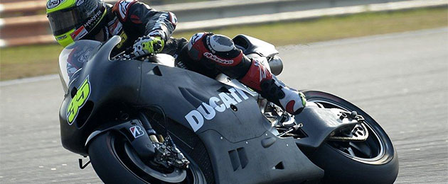 Ducati no descarta correr este año bajo la normativa Open Cal-crutchlow-ducati-sepang-c