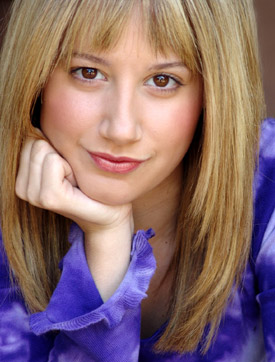 Ashley tisdale resimleri....<3 Mainashpicture