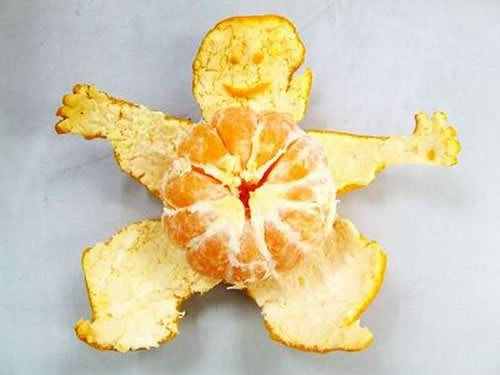 Como pelar naranjas y mandarinas con ARTE xD!! Orange-peel-man