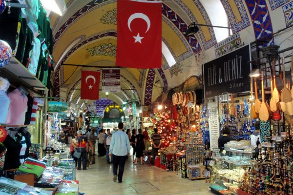 Turska - Page 5 Grand-Bazaar-Istanbul-600x400