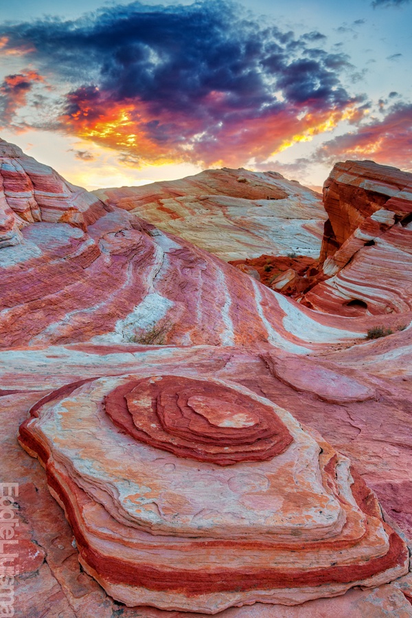 Ο γύρος του κόσμου σε... 40  φωτογραφίες Fire-Wave-Valley-of-Fire-State-Park-Nevada-USA