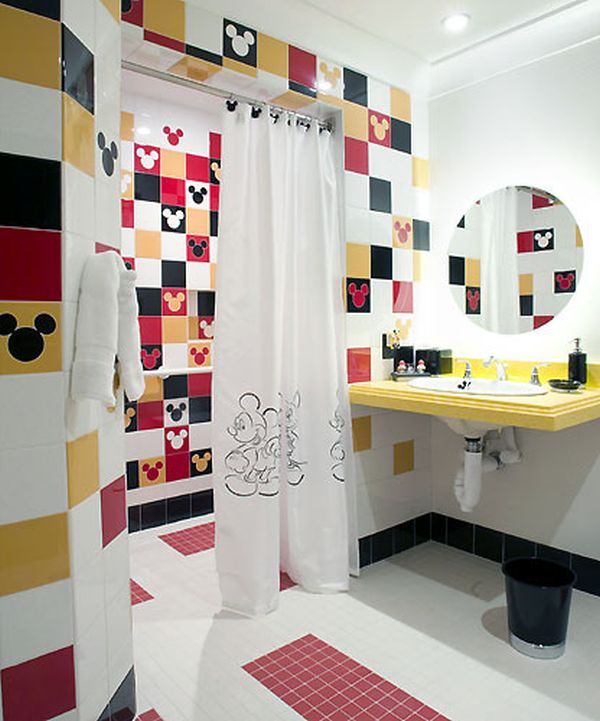  حمامات لأطفالك Modern-white-red-pink-with-mickey-mouse-disney-theme-for-kids-bathrrom-and-sink-curtain-shower-wall-and-towel