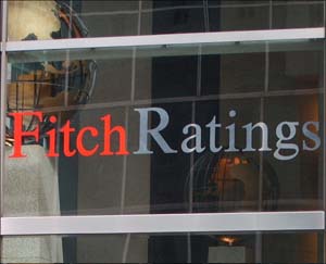 Maîtres du monde économique - Le règne des multinationales et des banques - Page 4 Fitch-Ratings301