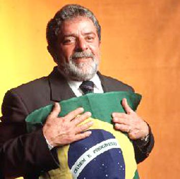 عندما بكى الرئيس البرازيلي "الفقير" ثلاث مرات ... إهداء للحكام، والعصاميين العرب Luiz.Inacio.Lula.da.Silva