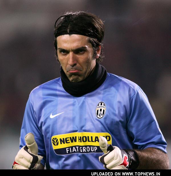 اجمل صور الاعب جيجي فون Gianluigi-Buffon1