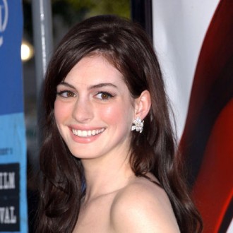 Mutant High - Die Charaktere Anne-Hathaway_7