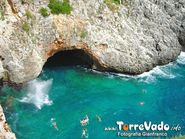 LE SPIAGGE PIU' BELLE DEL SALENTO Ponteciolo-salento