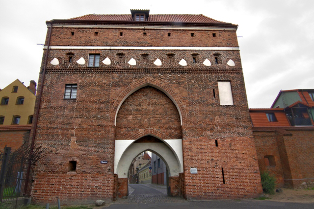 RECORDANDO POLONIA - Página 2 Torun_muralla