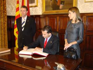 Letizia, Princesa de Asturias (Cont. Foro II) - Página 5 HEAD%20Signatura%20pr%C3%ADncep%20felip