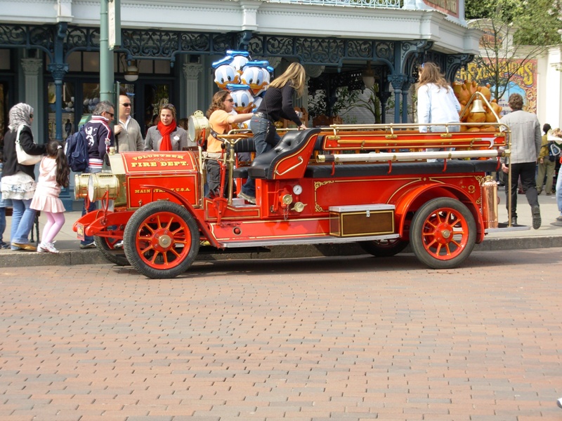 Main Street Vehicles [Main Street, U.S.A. - 1992] TouranTDIDSG_25.04.2006_1145964591_DSCN0804