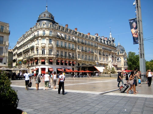 L'hérault....Le lieu. Place-montpellier