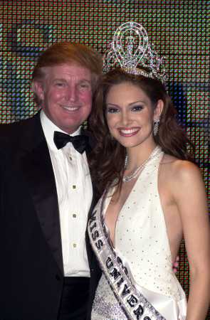 DONALD TRUMP WITH MISS UNIVERSE CANDIDATE THREAD!! Pr01trump