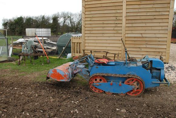 Recherche motoculteur pour m’occuper d’une vigne conseil  20120210_093517_DSC_8659_resize