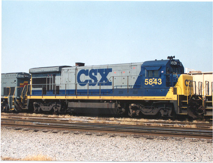 Un autre jeu, (suite 6) - Page 4 5843CSX-bc