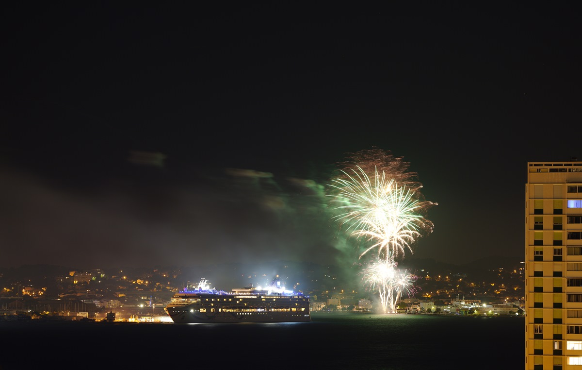 Feu d'artifice la Seyne sur mer SDIM2540