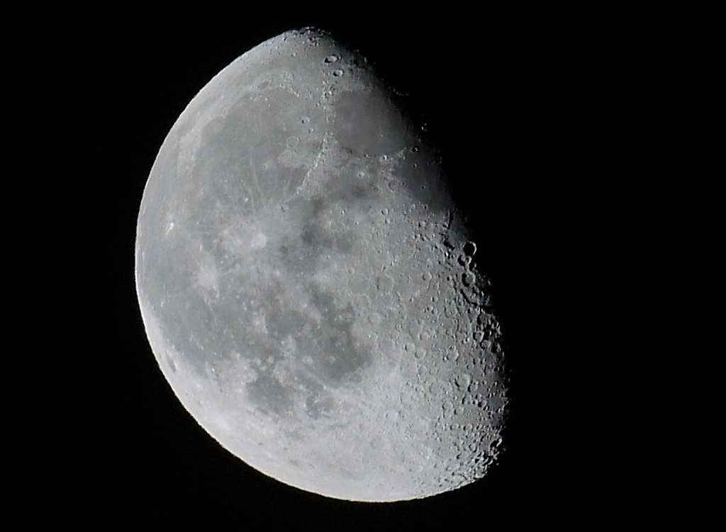 Lune du 13/02/2019 P1350584