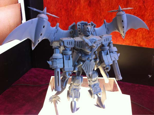 KM-03 Cyclops (Mastermind Creations) Heart-of-Steel-Starscream-Prototype