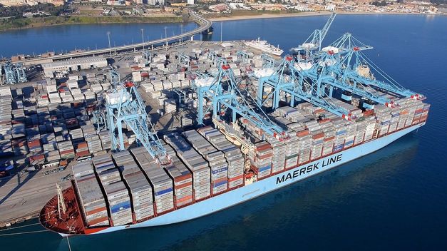 Porta-contentores de 22 000 TEU já estão em projecto Maersk-Mckinney-Algeciras