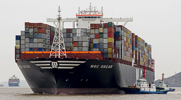 Frota de porta-contentores crescerá 8,8% este ano MSC-Oscar