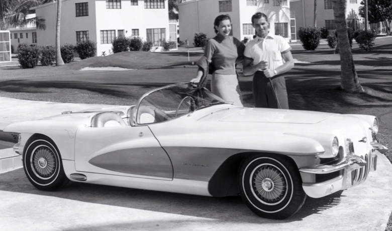 Les concept-cars CADILLAC Concept1955d