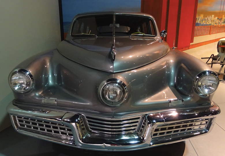 1948 TUCKER : la collection David Cammack 7338