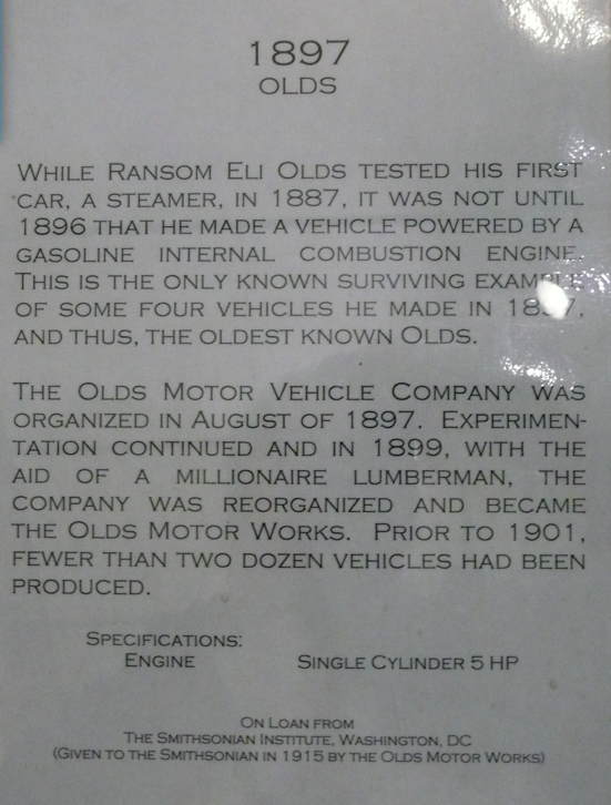 Les débuts de Ransom E Olds: Oldsmobile puis REO Om970100