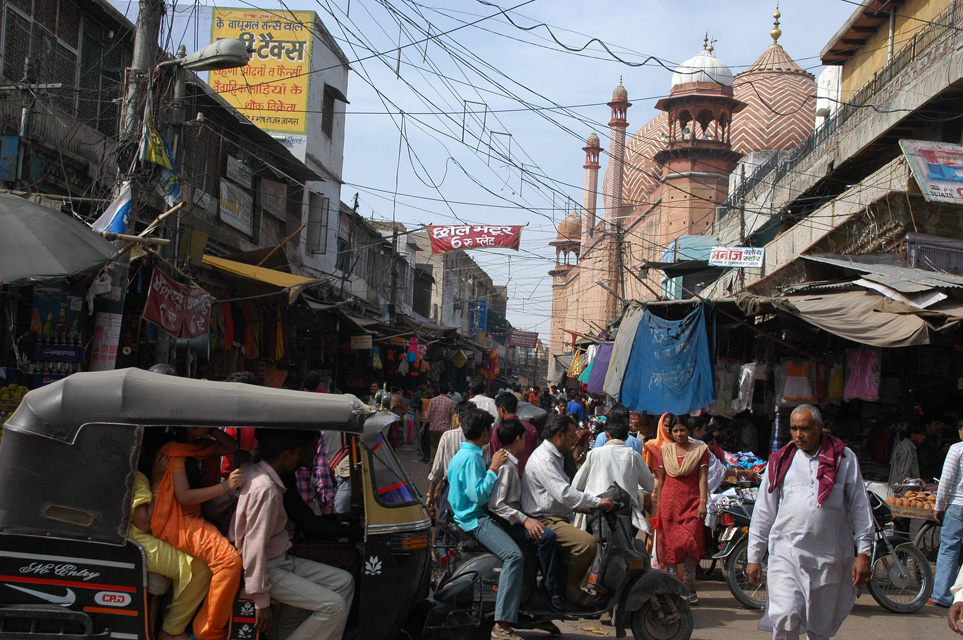 Agra AGR%20Agra%20-%20busy%20street%20in%20Kinari%20Bazaar%20in%20the%20Old%20Town%20Area%20with%20Jama%20Masjid%20mosque%203008x2000