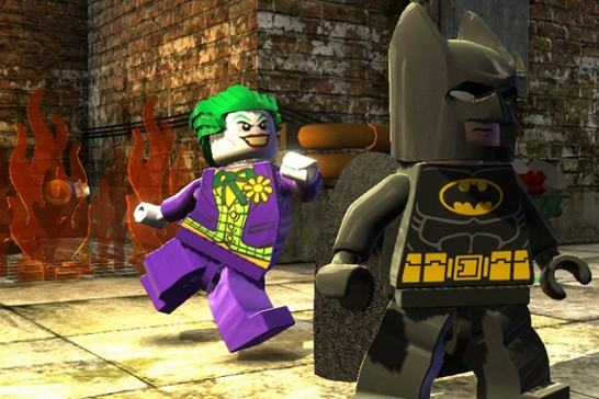 حصريا علي منتدي عالم التطوير لعبة LEGO Batman 2 : DC Super Heroes تحميل برابط واحد مباشر وسريع جدا Lego-Batman-2-DC-Superheroes1