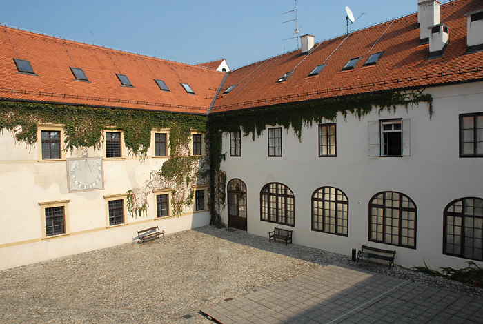 Muzej Grada Zagreba Zgrada-muzeja
