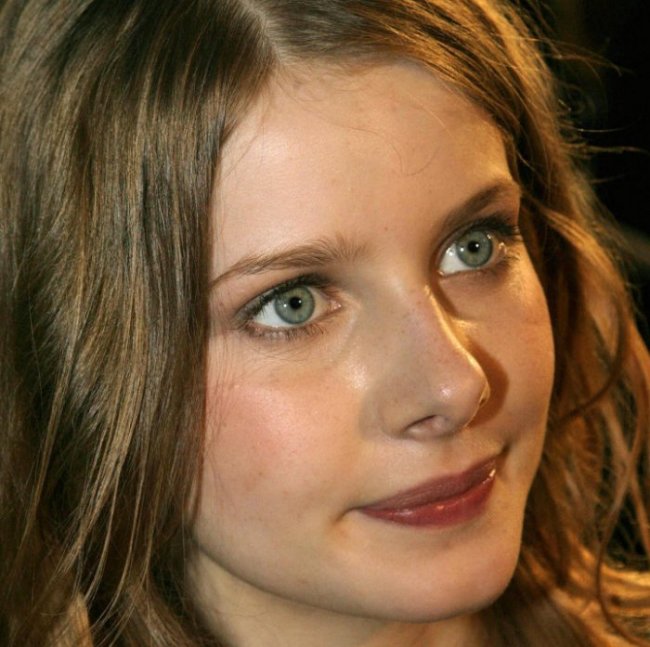 Apariencias - Página 3 L-rachel-hurd-wood-25165da2