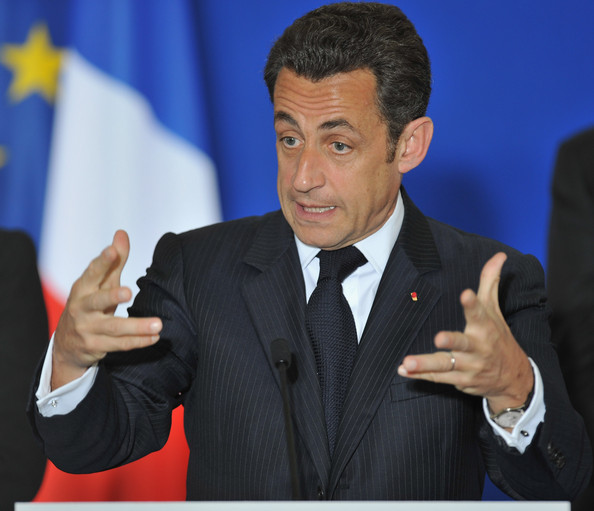 Azy là ! La longueur du titre de ce sujet doit être comprise entre 10 et 255 caractères Nicolas-sarkozy