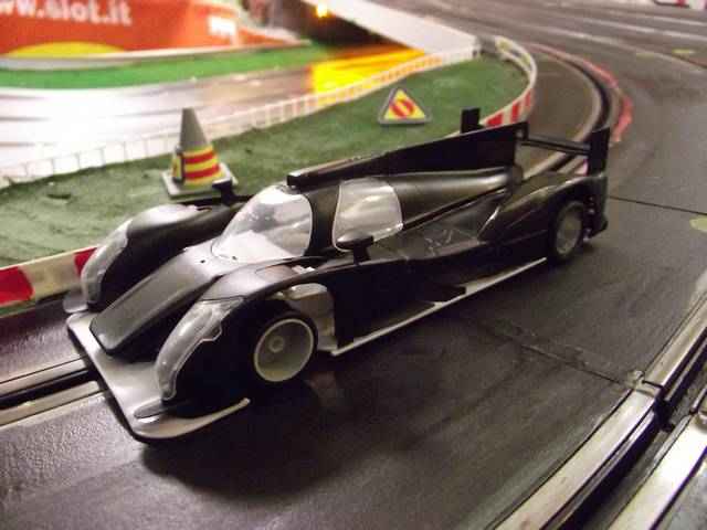 Audi R18 TDI - Slot.it  2012419233244_PISTA%208