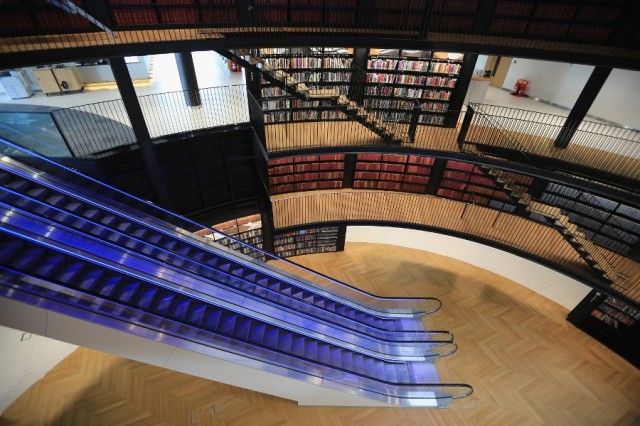 La plus grande bibliothèque d’Europe à Birmingham - Angleterre Bibliotheque-Birmingham-9-640x426