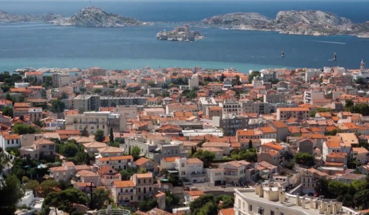 La Balade du Jour : Marseille en Timelapse ! by Tuxboard Mayeul-akpovi-marseille-in-motion-720x419