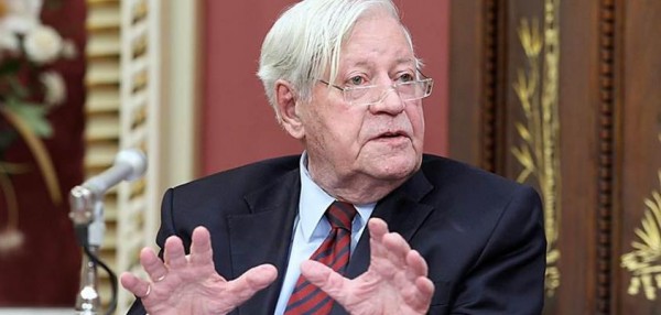 Selon le chef de l’armée, la crise de la dette de l’UE constitue la menace principale pour la Suisse Helmut-schmidt-upr-600x286