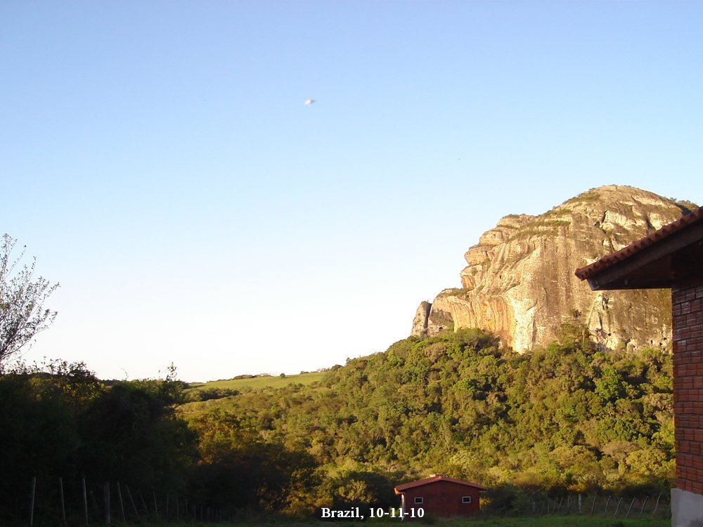 Fotografato UFO in Brasile Stoneofthesecret