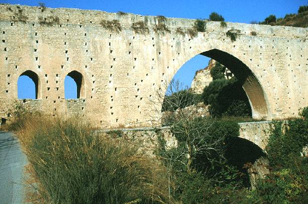 GİRİT-KANDİYE Viaduct02b