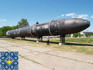 موسوعة الأسلحة الروسية  Museum_strategic_missile_forces_ss_18_satan