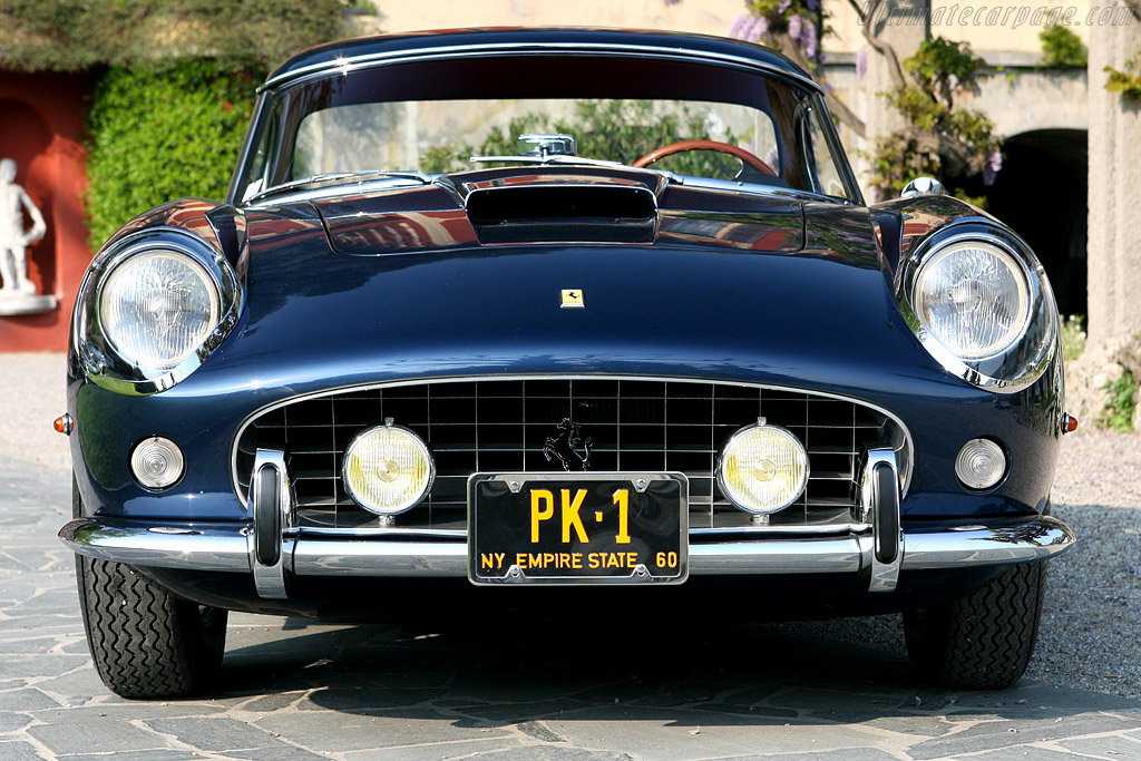 PEUGEOT 404 coupé "LaTiNa PrOjEcT"  Vol 2  >> - Page 40 Ferrari-250-GT-SWB-California-Spyder